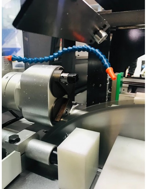 TRONZADORA  + TALADRADORA + ROSCADORA...