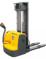 APILADOR ELÉCTRICO 1500KG - 4500MM