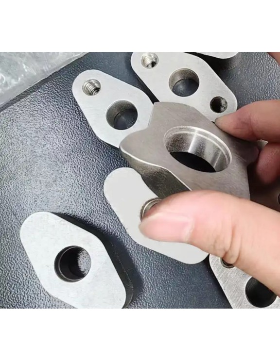 MAQUINA DE PULIDO Y DESBARBADO DE...