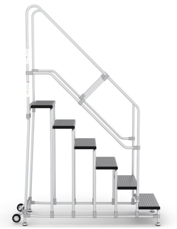 ESCALERA PARA EL MANTENIMIENTO DE...