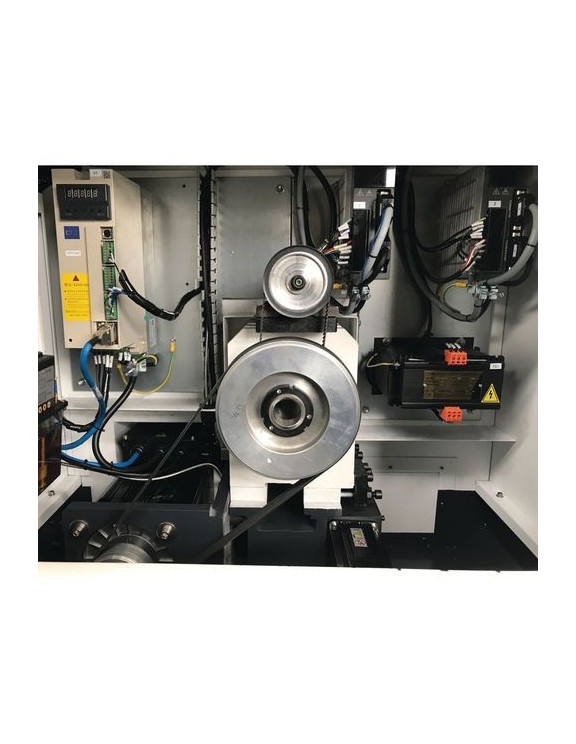TORNO L 28HS CNC