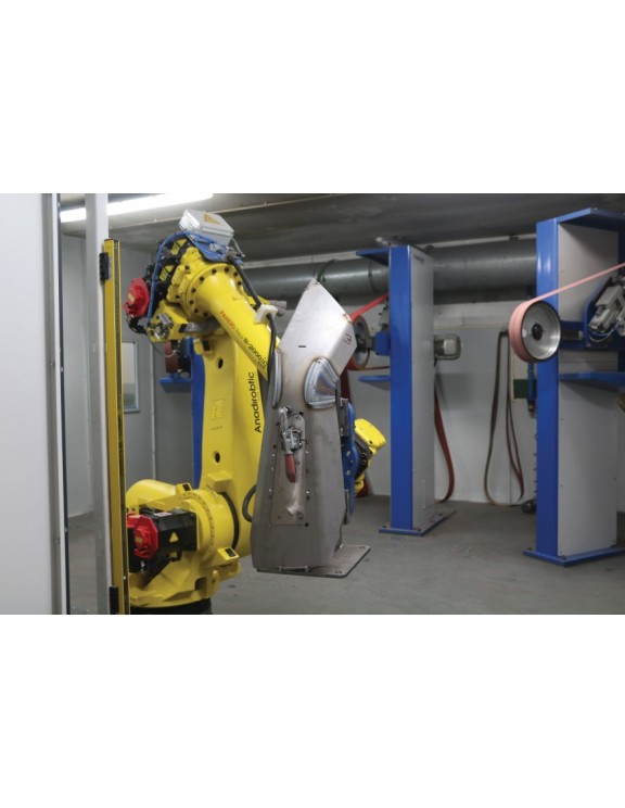 MOTOFIL CÉLULA ROBÓTICA DE LIJADO Y...